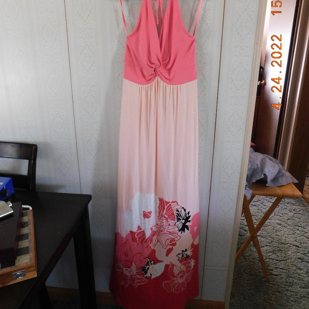 NEW YORK & CO Maxi Dress Halter Pink & White Smocked Back Bodice Lined Sz S